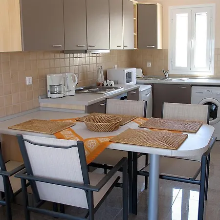 Karavaki ליקסורי